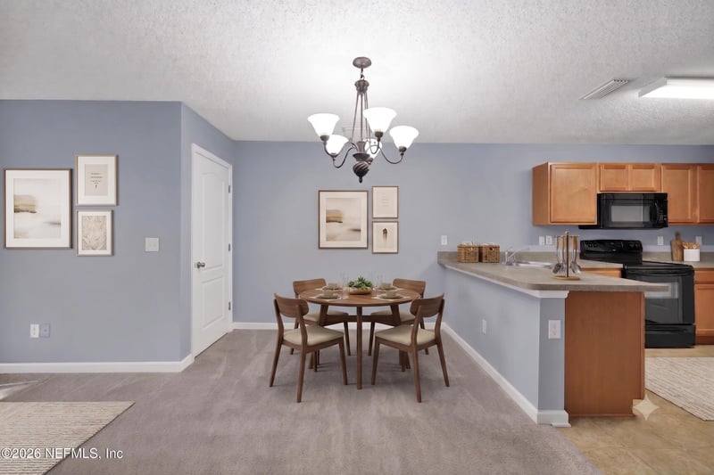 7764 Playschool Ln, Jacksonville, FL 32210