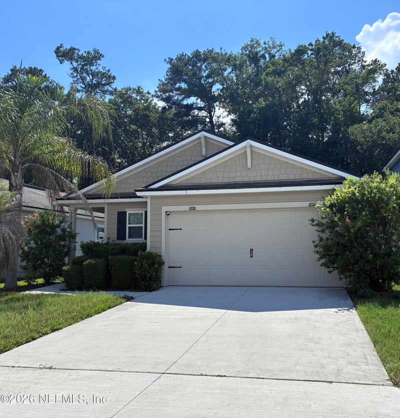 7784 Meadow Walk Ln, Jacksonville, FL 32256