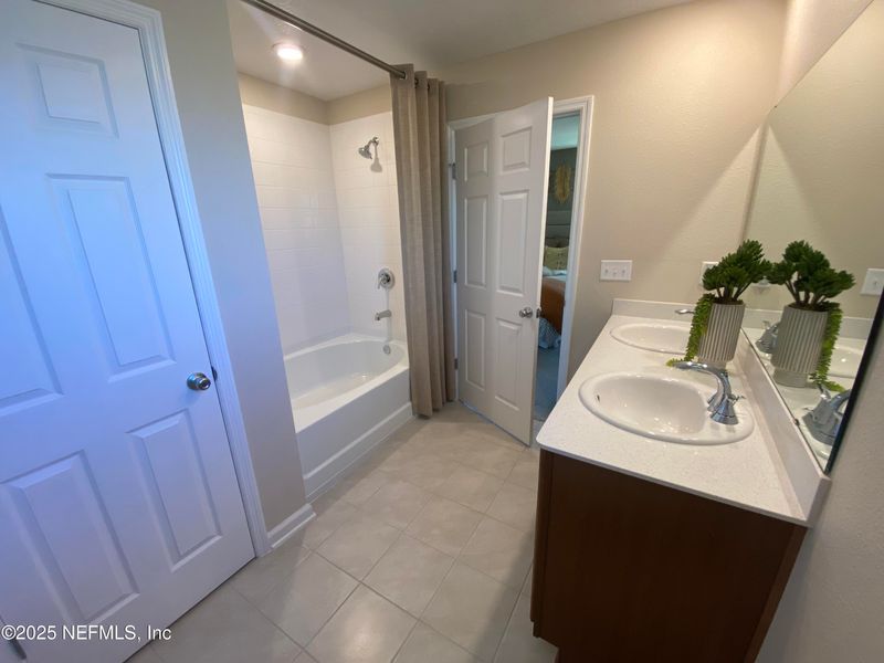 78 Stonecrest Dr, St Johns, FL 32259