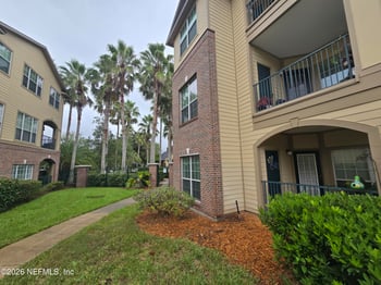 7800 Point Meadows Dr #1017, Jacksonville, FL 32256