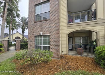 7800 Point Meadows Dr #1017, Jacksonville, FL 32256