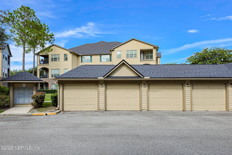 7800 Point Meadows Dr #1514, Jacksonville, FL 32256