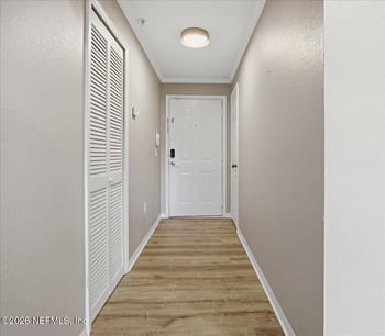 7800 Point Meadows Dr #231, Jacksonville, FL 32256