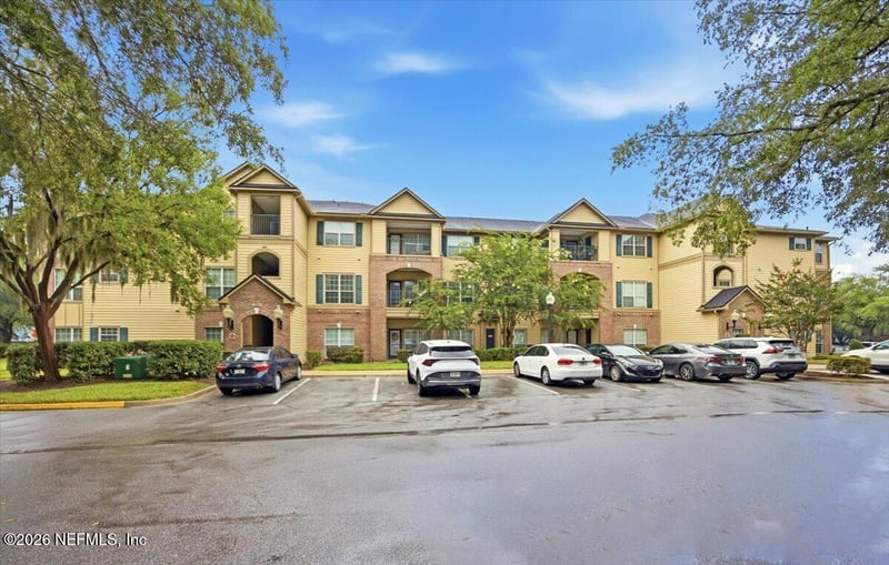 7800 Point Meadows Dr #231, Jacksonville, FL 32256