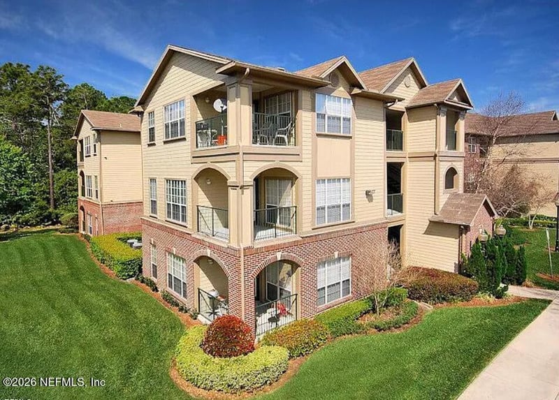 7800 Point Meadows Dr #332, Jacksonville, FL 32256