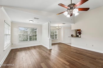 7800 Point Meadows Dr #531, Jacksonville, FL 32256