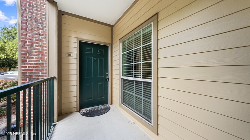 7800 Point Meadows Dr #818, Jacksonville, FL 32256