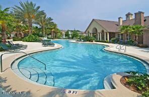 7800 Point Meadows Dr #835, Jacksonville, FL 32256