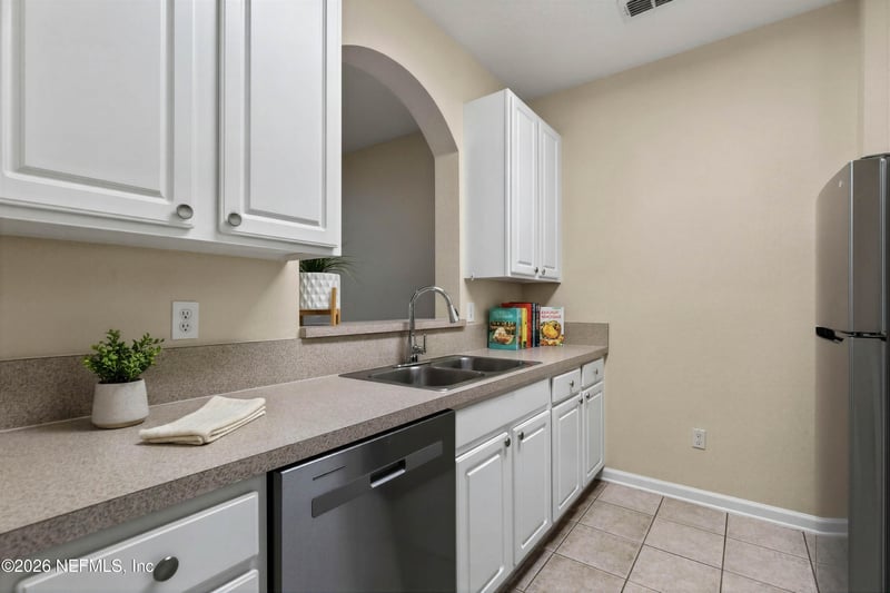 7801 Point Meadows Dr #2101, Jacksonville, FL 32256