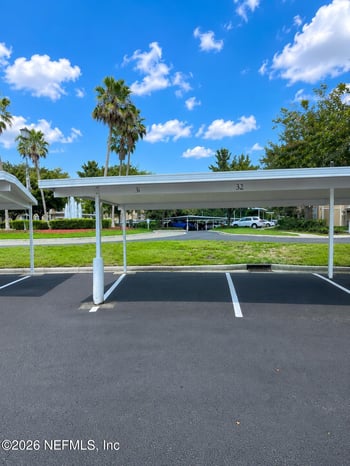 7801 Point Meadows Dr #2302, Jacksonville, FL 32256