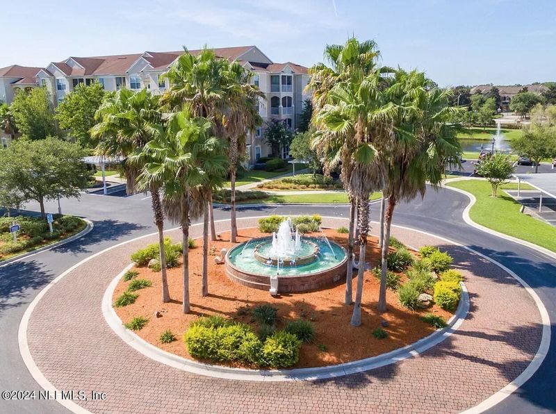 7801 Point Meadows Dr #4104, Jacksonville, FL 32256
