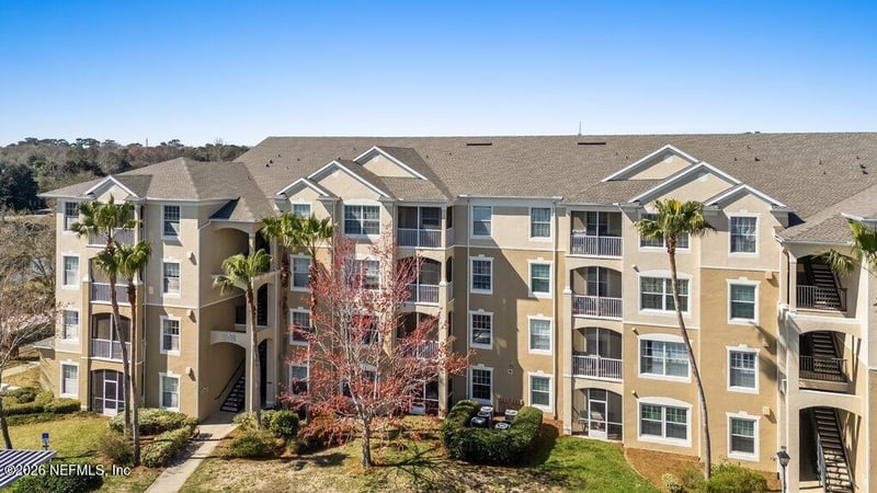 7801 Point Meadows Dr #8202, Jacksonville, FL 32256