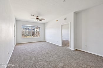 7801 Point Meadows Dr #8209, Jacksonville, FL 32256