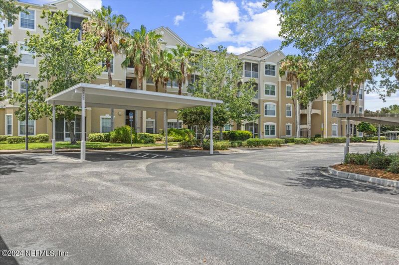 7801 Point Meadows Dr #8305, Jacksonville, FL 32256