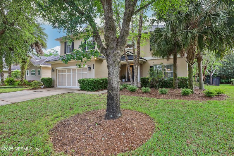 7809 Blackstone River Dr E, Jacksonville, FL 32256