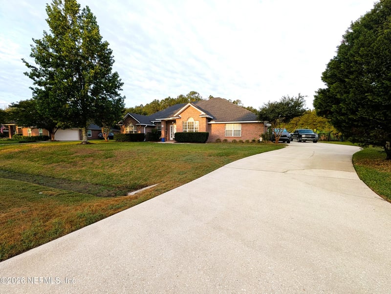 782 Wellhouse Dr, Jacksonville, FL 32220