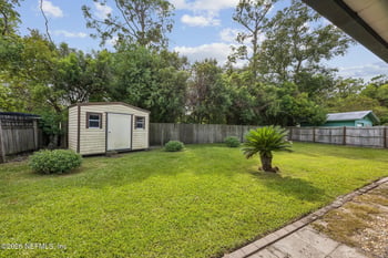 7820 Chateau Dr S, Jacksonville, FL 32221