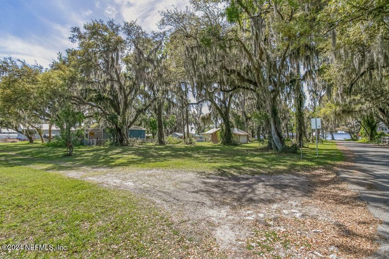 7821 Atlantic Rd, St Augustine, FL 32092