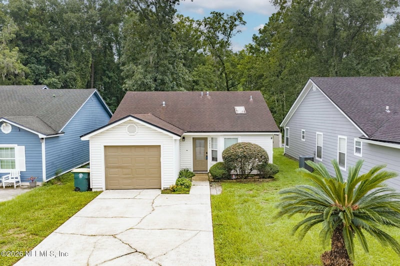 7826 Aquarius Cir S, Jacksonville, FL 32216