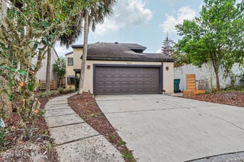 7827 Cypress Point Ct, Jacksonville, FL 32256
