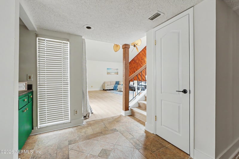 7827 Cypress Point Ct, Jacksonville, FL 32256