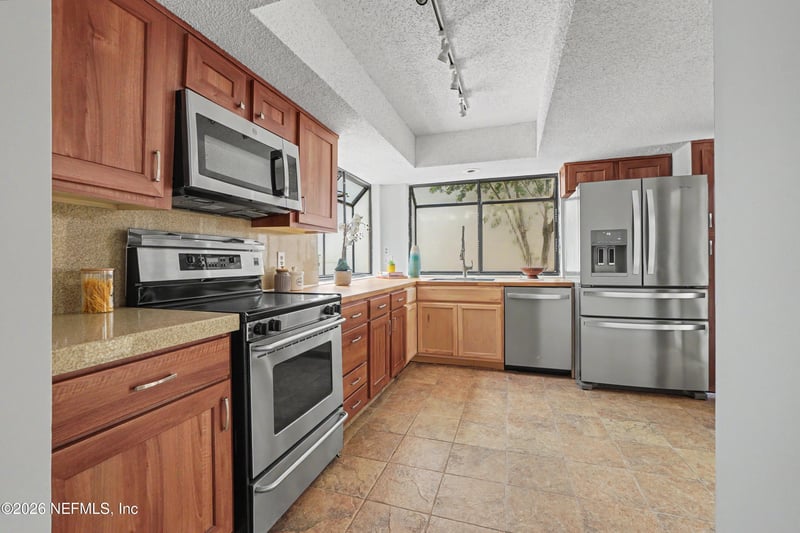 7827 Cypress Point Ct, Jacksonville, FL 32256