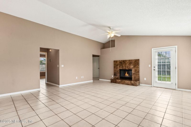 7831 Allspice Cir E, Jacksonville, FL 32244