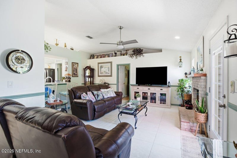 7831 Ingonish Pl, Jacksonville, FL 32244