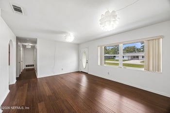 7837 Rondeau Dr E, Jacksonville, FL 32217