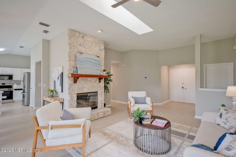 7838 Moss Pointe Trl W, Jacksonville, FL 32244