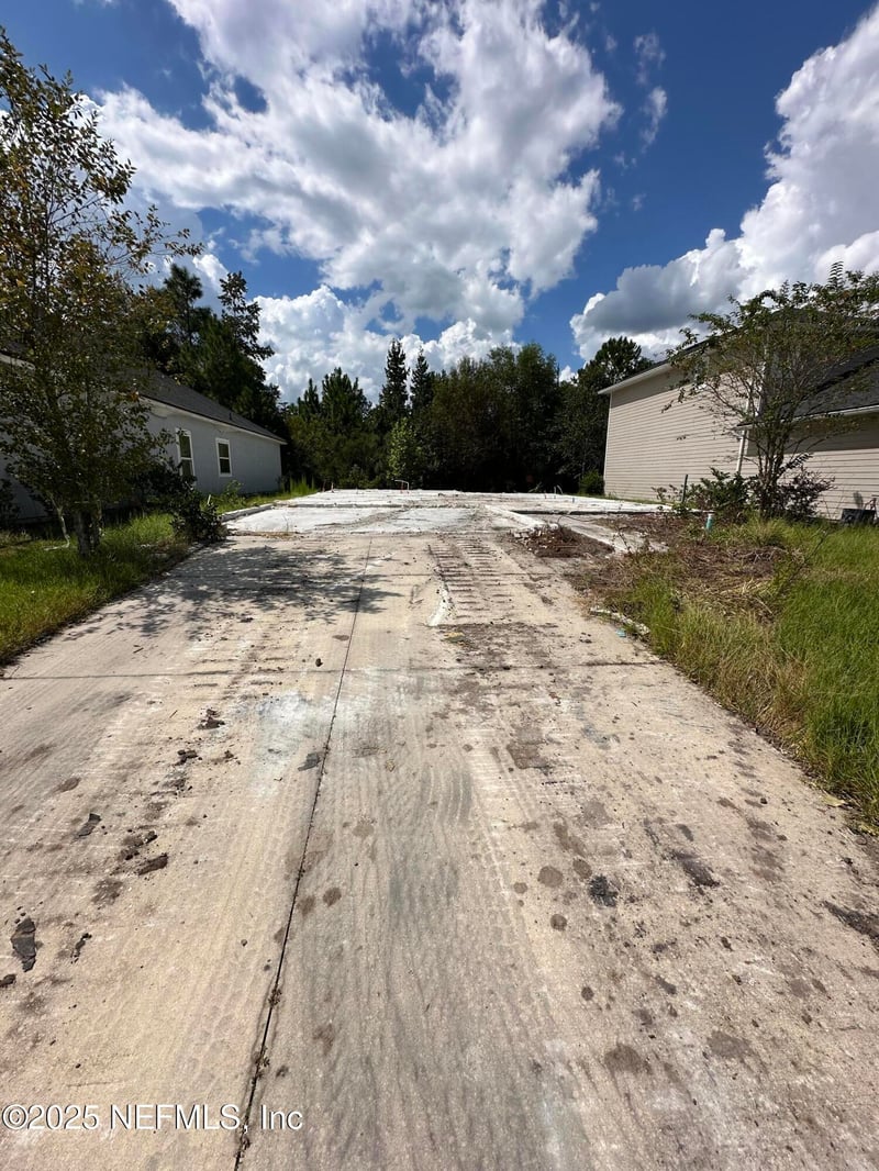 785 Sycamore Way, Orange Park, FL 32073