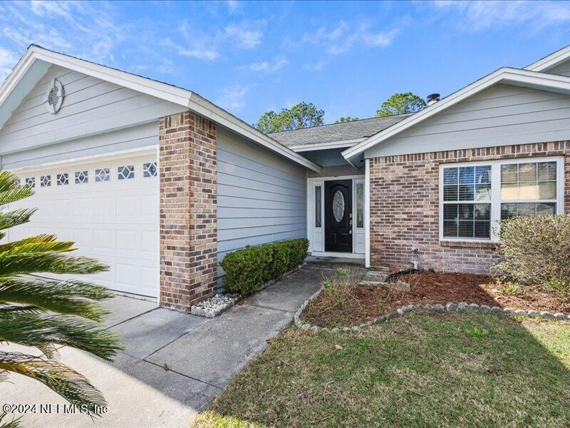 7854 Moss Pointe Trl W, Jacksonville, FL 32244