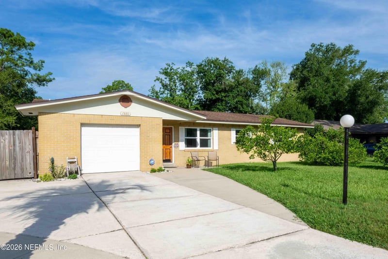 7880 Rondeau Dr E, Jacksonville, FL 32217