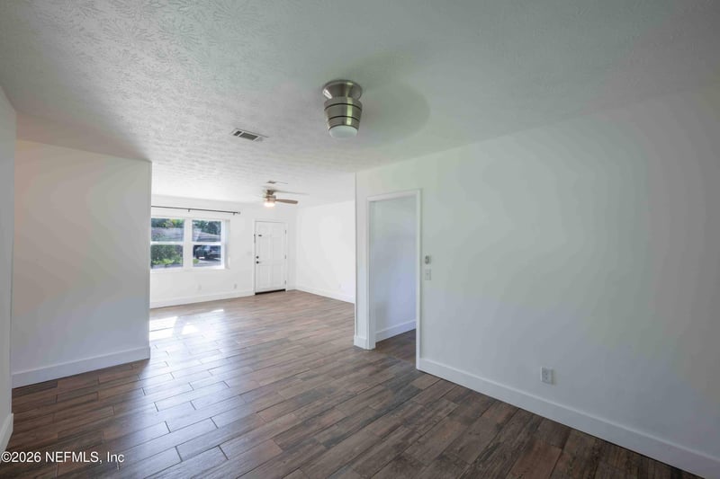 7880 Rondeau Dr E, Jacksonville, FL 32217