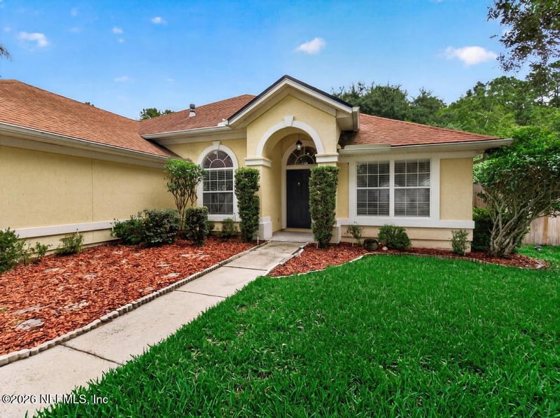 7883 Chase Meadows Dr E, Jacksonville, FL 32256