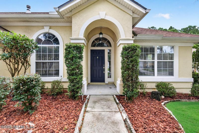 7883 Chase Meadows Dr E, Jacksonville, FL 32256