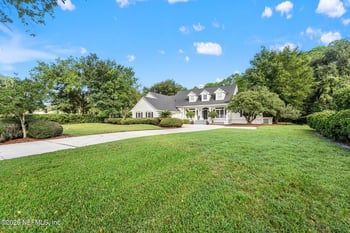 7903 Vineyard Lake Rd N, Jacksonville, FL 32256