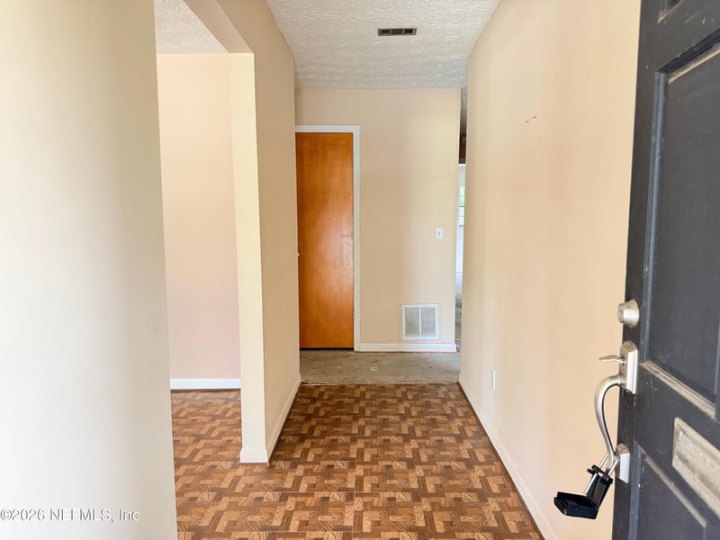 7919 Rondeau Dr E, Jacksonville, FL 32217