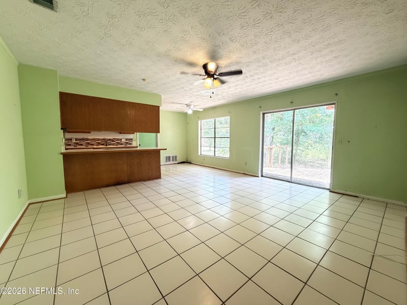 7919 Rondeau Dr E, Jacksonville, FL 32217