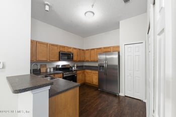 7920 Merrill Rd #102, Jacksonville, FL 32277
