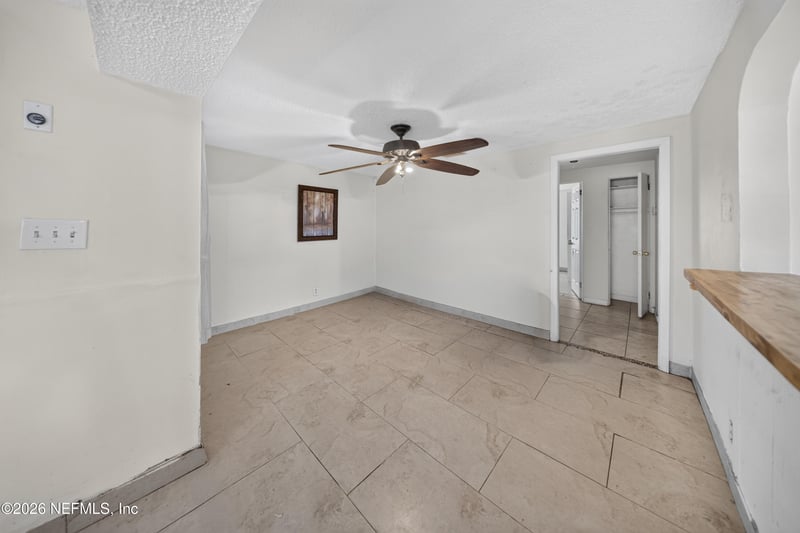 7933 Berry Ave, Jacksonville, FL 32211
