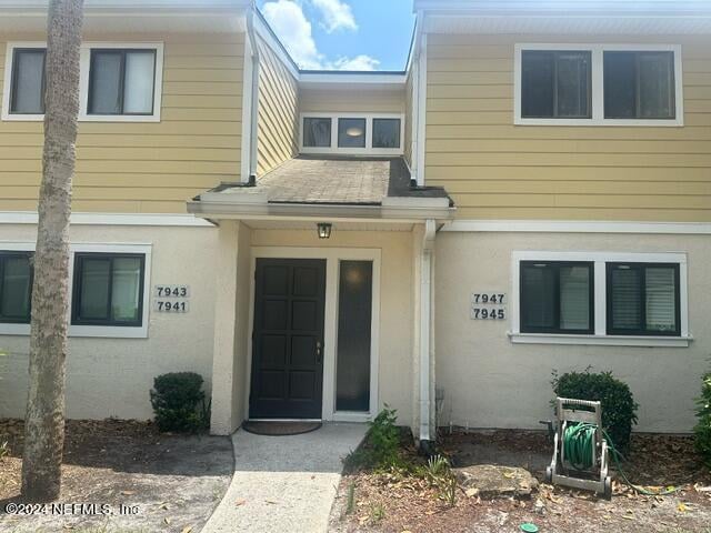 7947 Los Robles Ct, Jacksonville, FL 32256