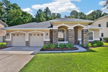 796 Reflection Cove Rd E, Jacksonville, FL 32218