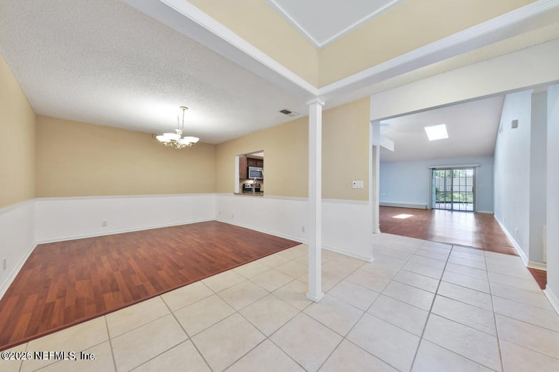 7962 Linkside Dr, Jacksonville, FL 32256