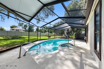 7962 Linkside Dr, Jacksonville, FL 32256