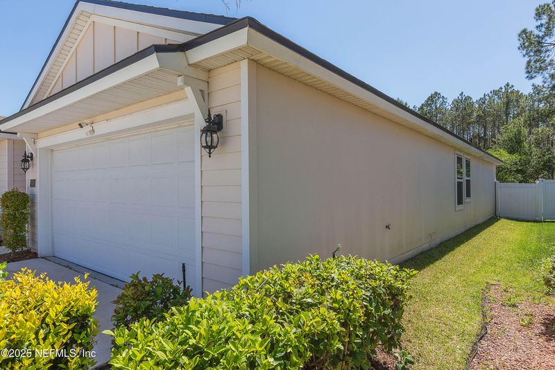 7978 Island Fox Rd, Jacksonville, FL 32222
