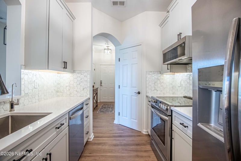 7990 Baymeadows Rd E #823, Jacksonville, FL 32256