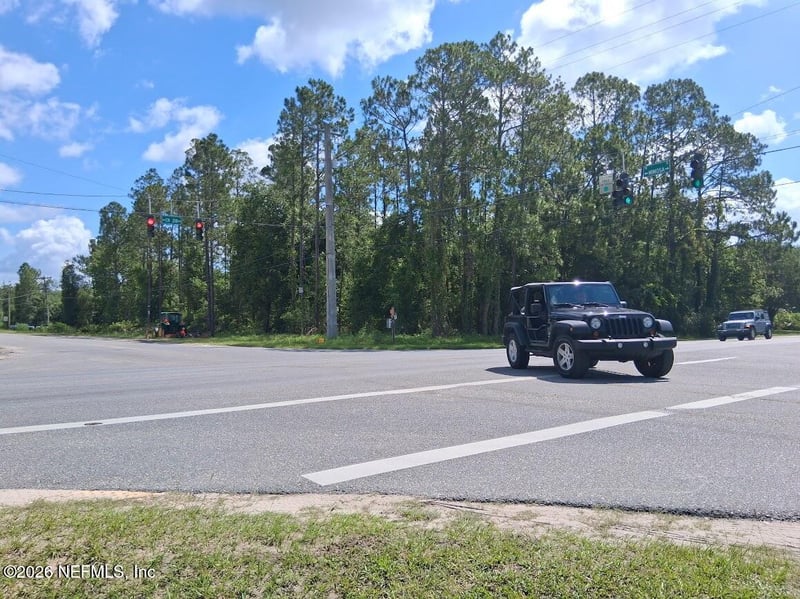 8 Mimosa Ave, Middleburg, FL 32068