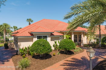 8 Old Oak Dr N, Palm Coast, FL 32137