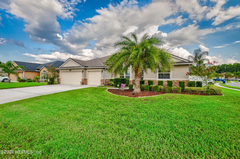 800 Macbeth Ct, St Johns, FL 32259